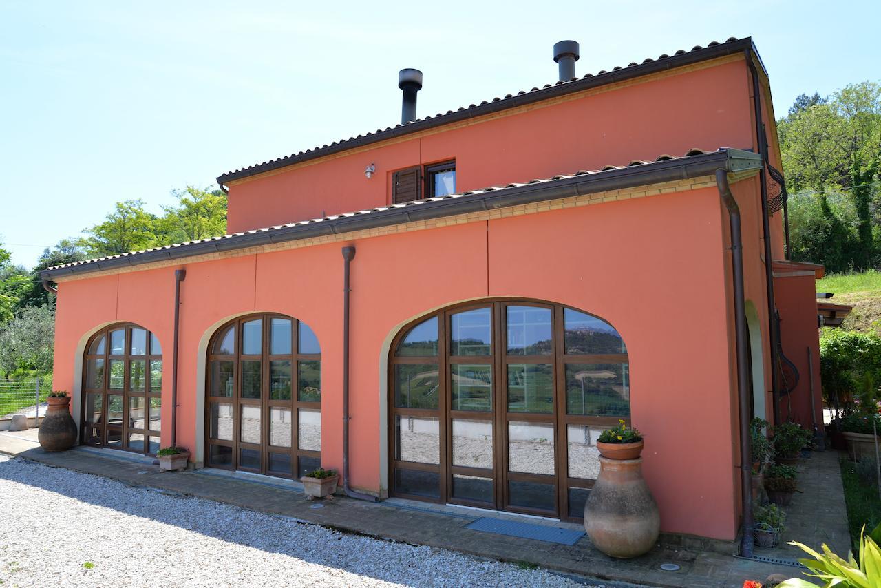B&B Punto Magico Offagna Ngoại thất bức ảnh