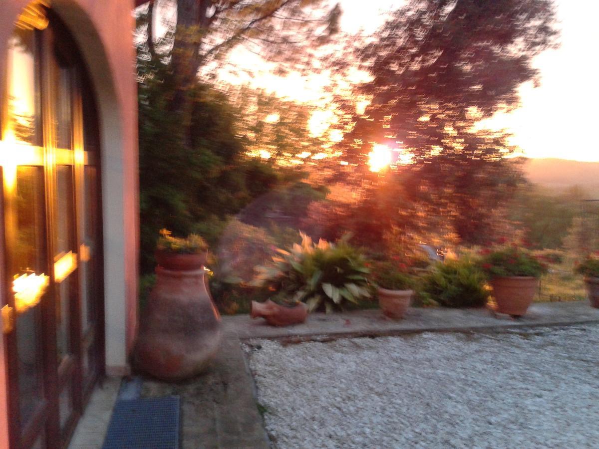 B&B Punto Magico Offagna Ngoại thất bức ảnh