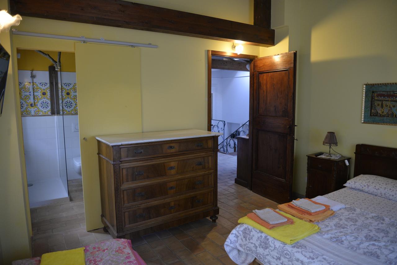 B&B Punto Magico Offagna Ngoại thất bức ảnh